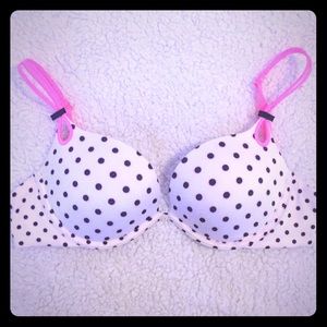 Like New Victoria’s Secret Bra